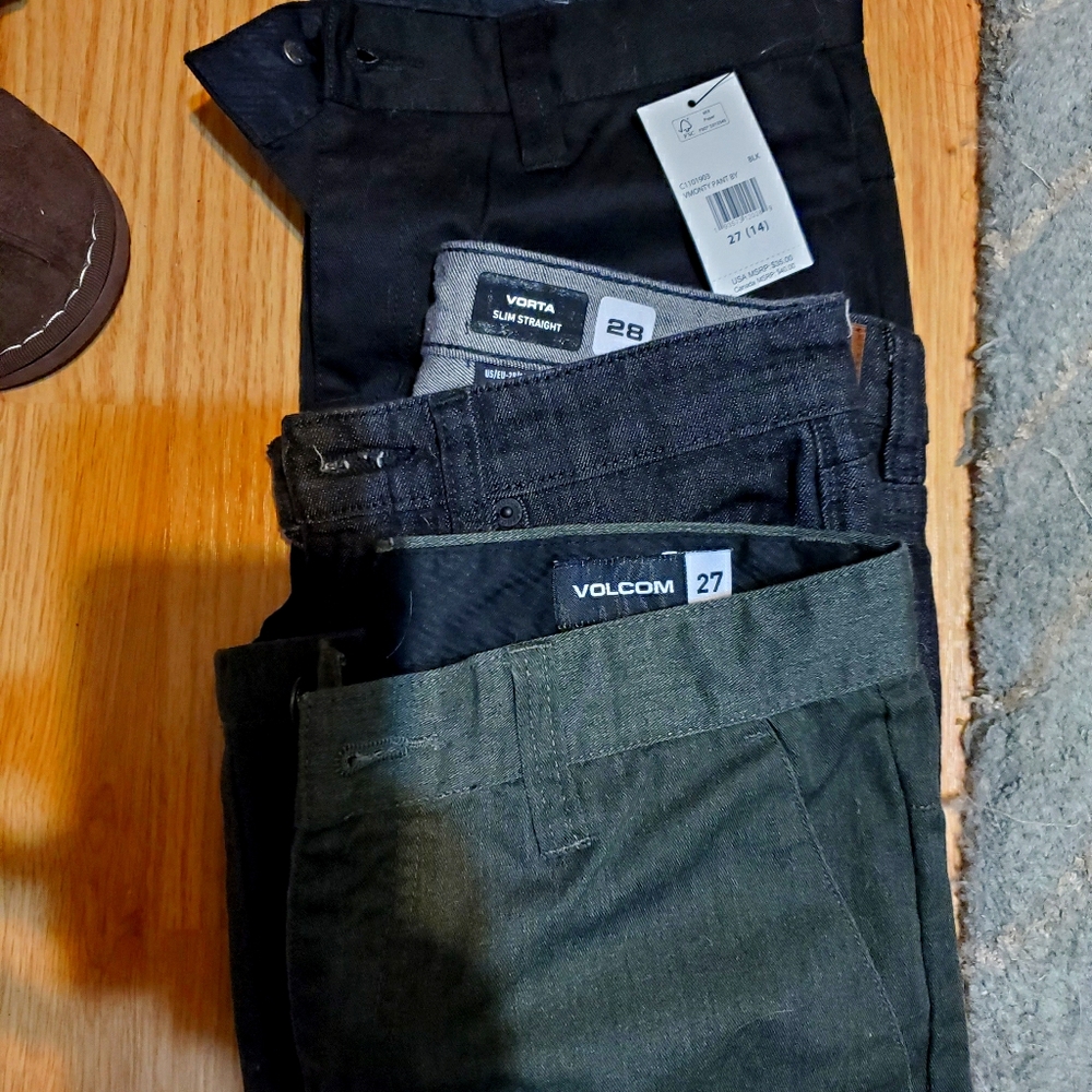 3 pair VOLCOM boys pants sz 27 + 28